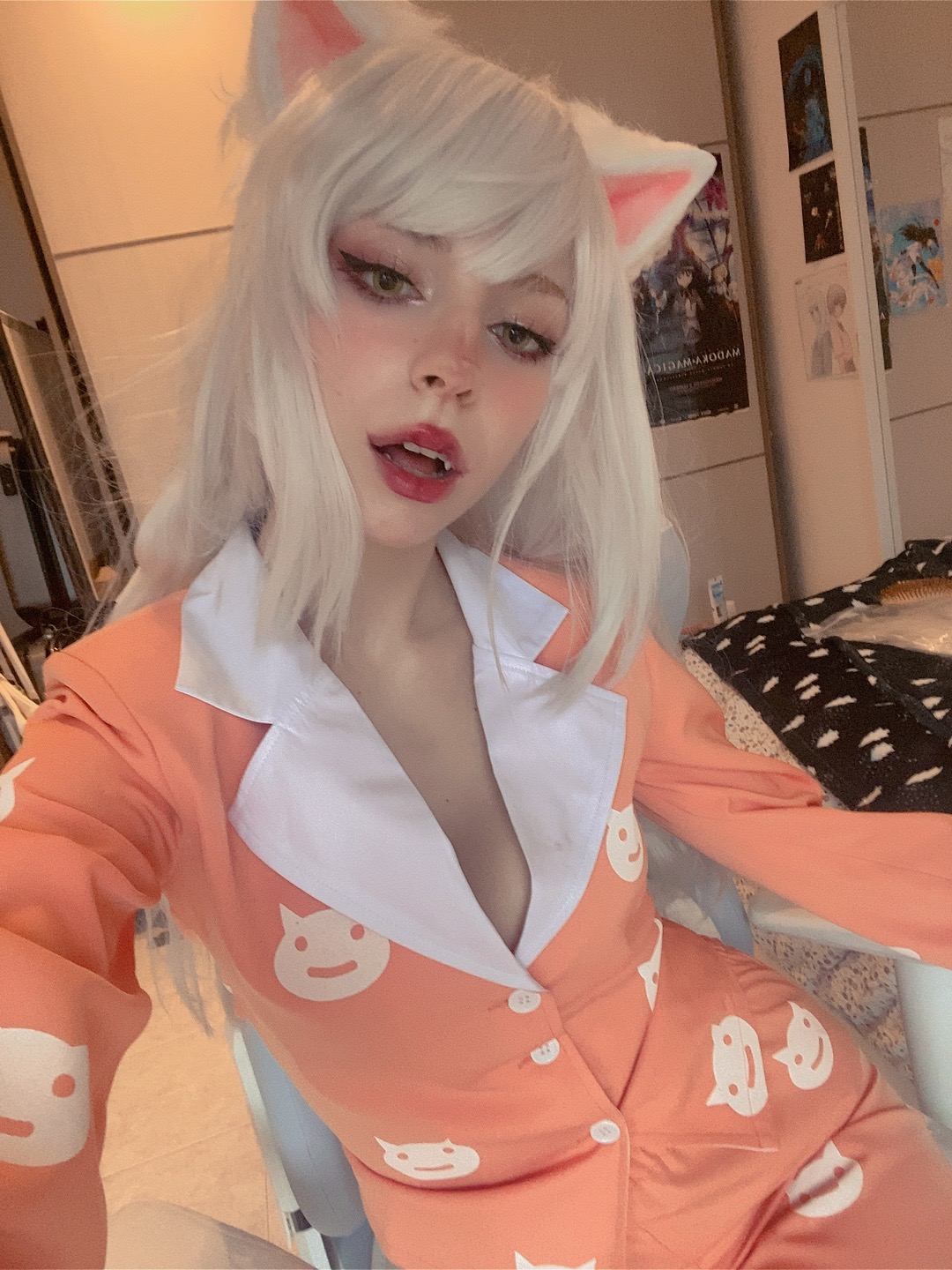 Himeecosplay – Black Hanekawa