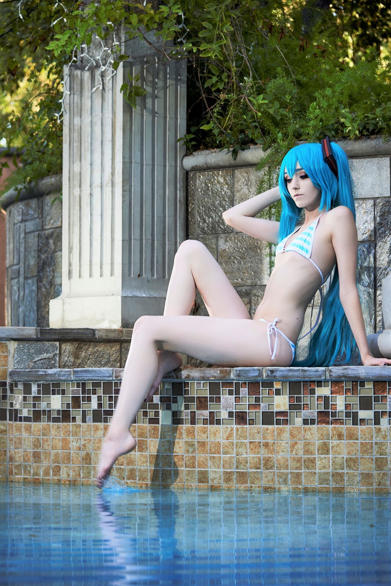 KQ-Kawaii Queentsun – Miku Swimsuit