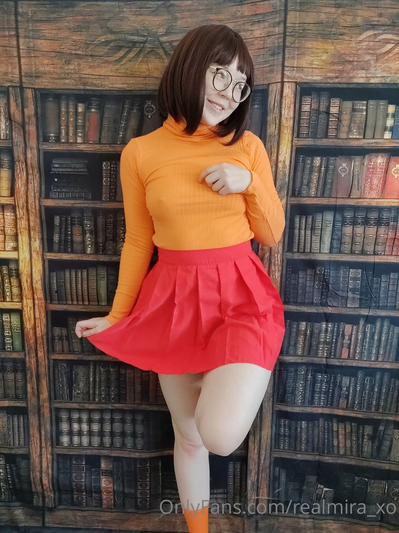 Mira Xo – Velma