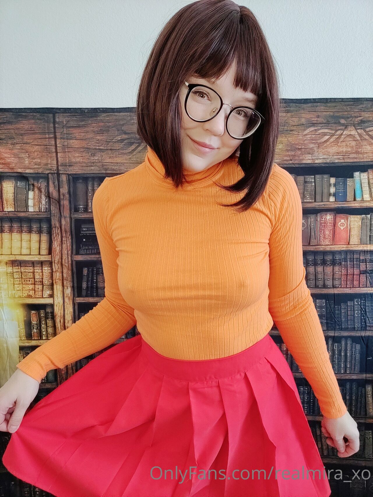 Mira Xo – Velma