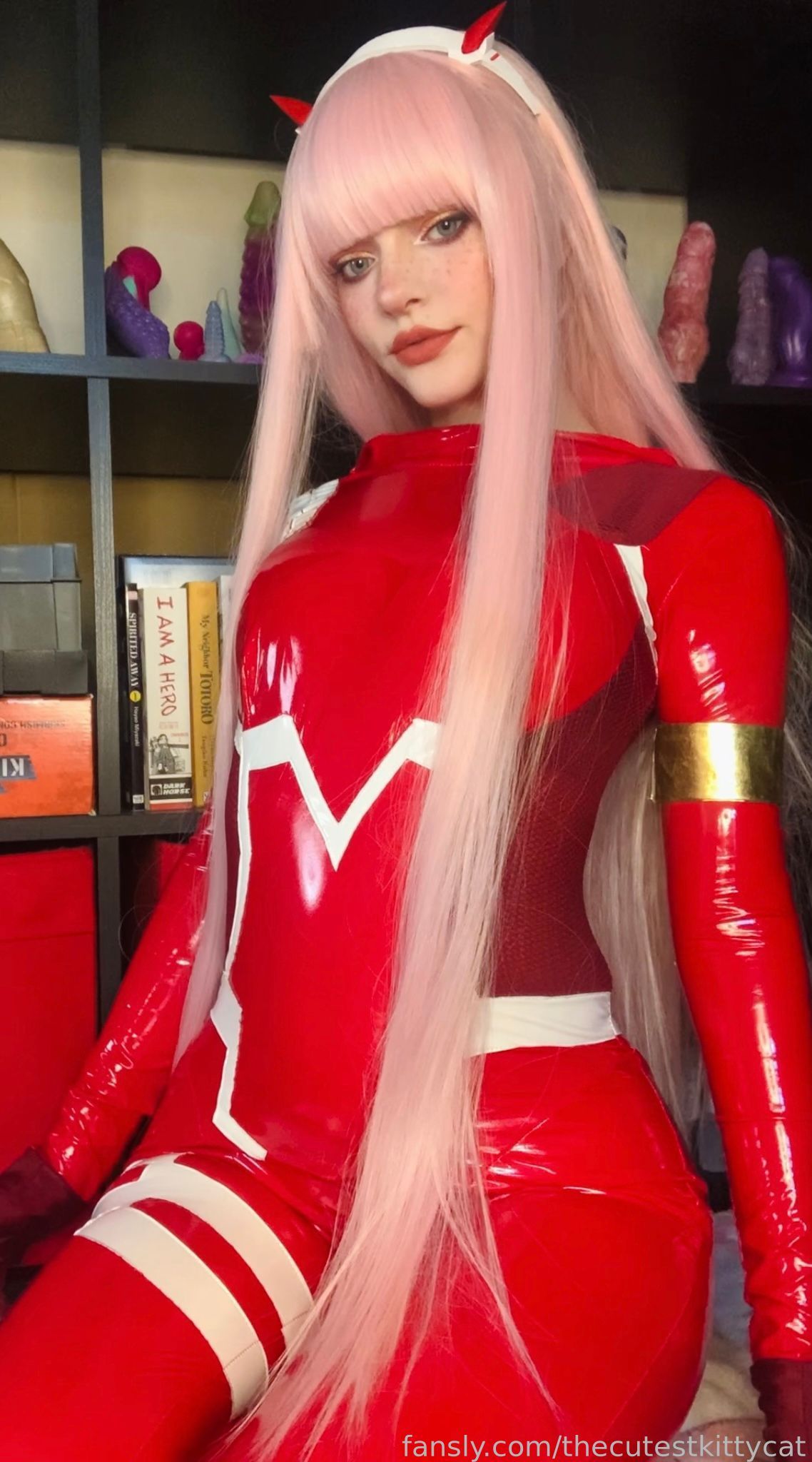 thecutestkittycat zero two