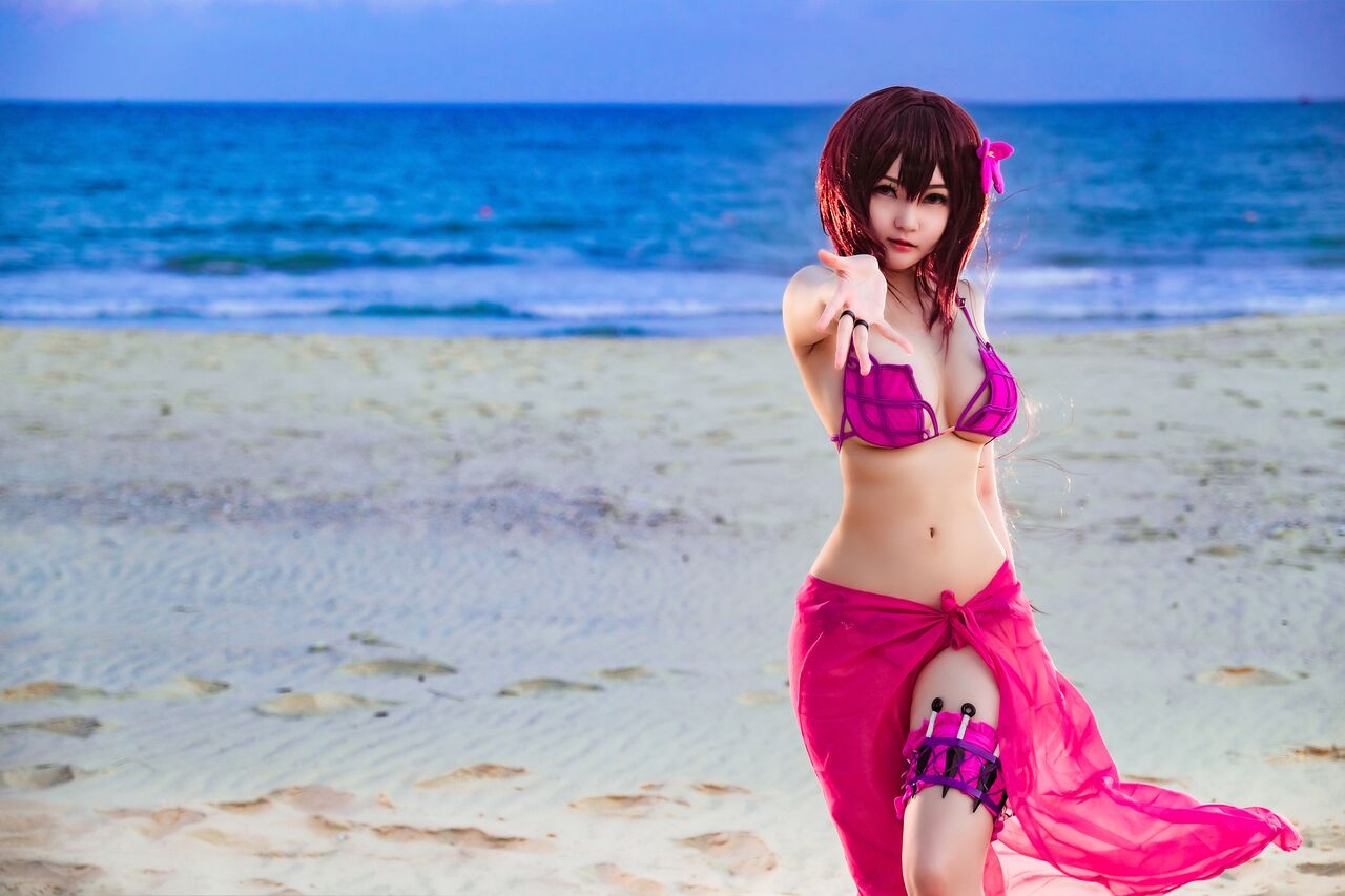 Potato Godzilla – Scathach Swimsuit